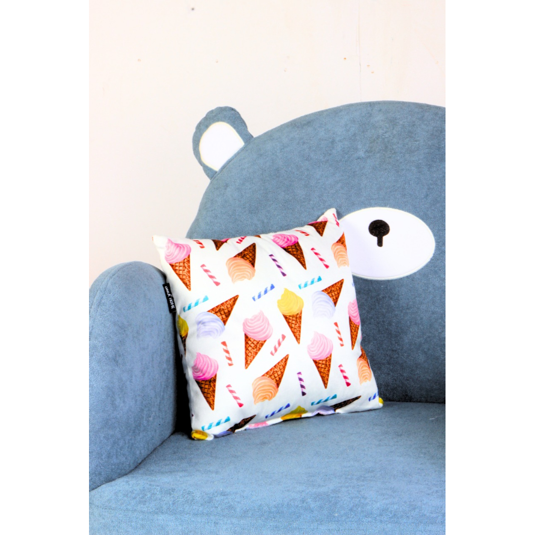 Orka Kids Filled Cushion Printed 12x12 (D19), Pack of 1